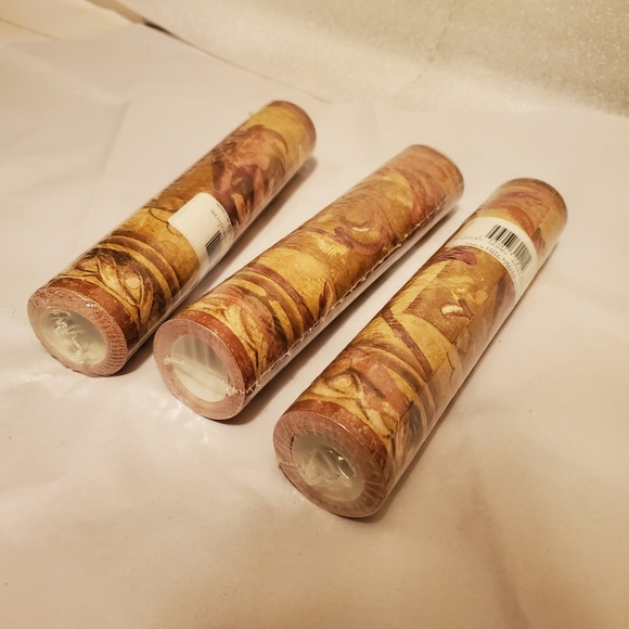 Beautiful wallpaper border! - Picture 4 of 5